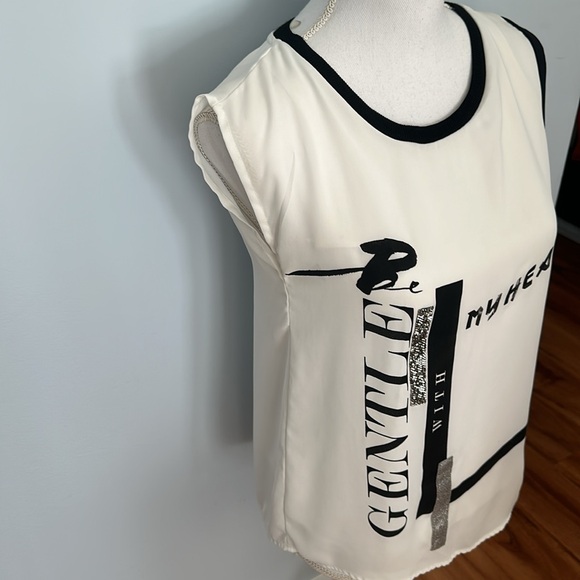 Zara T Shirt - Picture 4 of 5